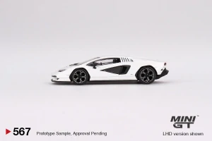 MiniGT #567 Lamborghini Countach LPI 800-4 Bianco Siderale